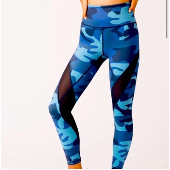 ZYIA Blue Camo Mesh Leggings Size 4 - Picture 1 of 8